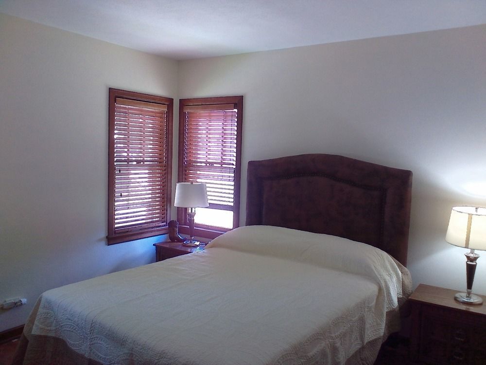 Historic Capitol Hotel Vacation Suites Downtown Бъфало Екстериор снимка